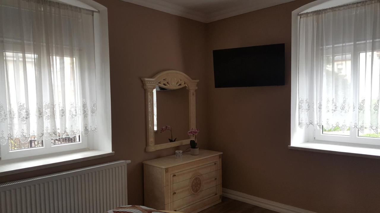 Ferienwohnung Im Dreilaendereck Zittau Esterno foto